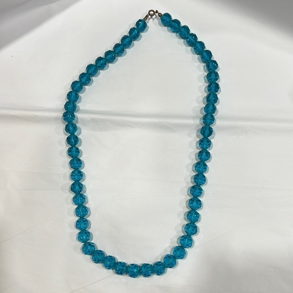 COSTUME Jewelry Turquoise Beaded Necklace